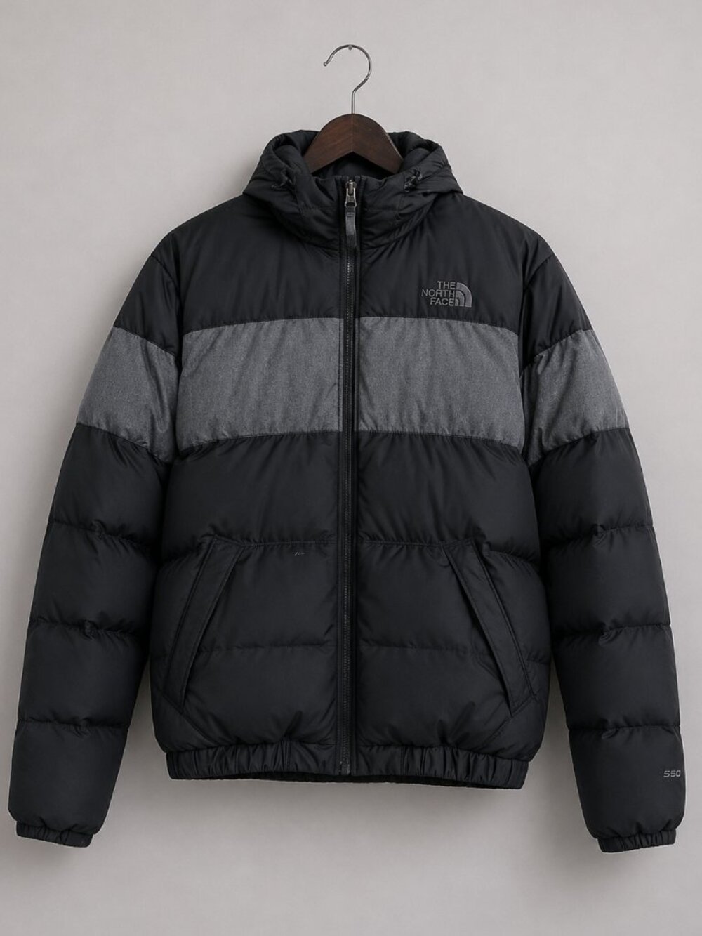 The North Face Kids Colorblock Hooded Puffer Jacket Black Gray Size L Large